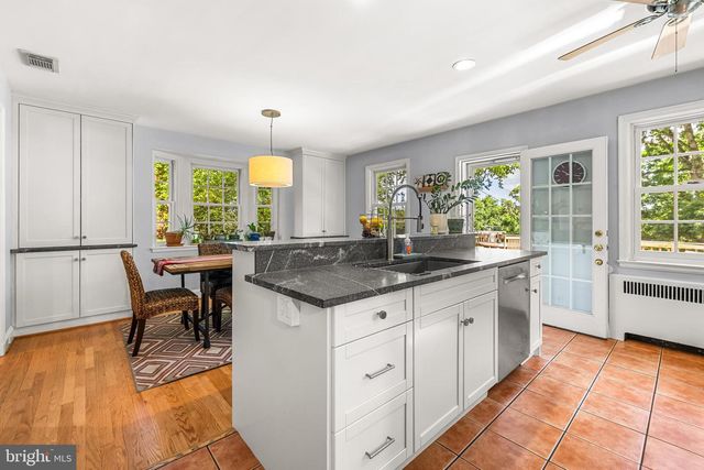 1206 HAVENWOOD RD, Baltimore, MD 21218