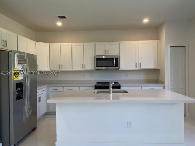 14519 SW 24th Ter, Miami, FL 33175