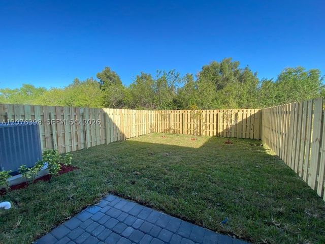 14519 SW 24th Ter, Miami, FL 33175