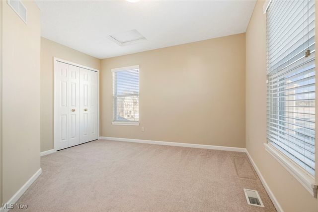 172 Stockwell Court, Wadsworth, OH 44281