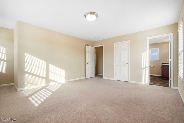 172 Stockwell Court, Wadsworth, OH 44281