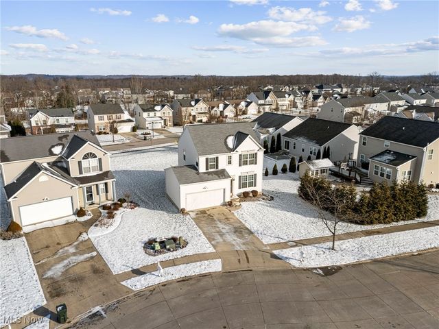 172 Stockwell Court, Wadsworth, OH 44281