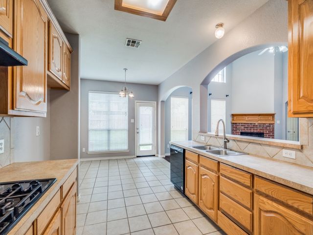 8400 Silverado Trail, Mckinney, TX 75070