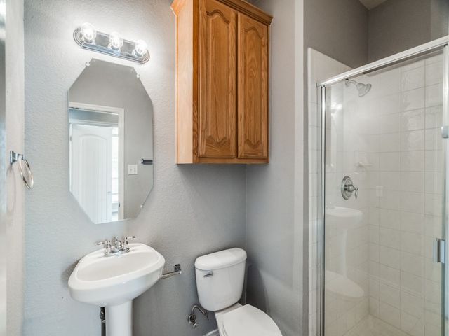 8400 Silverado Trail, Mckinney, TX 75070