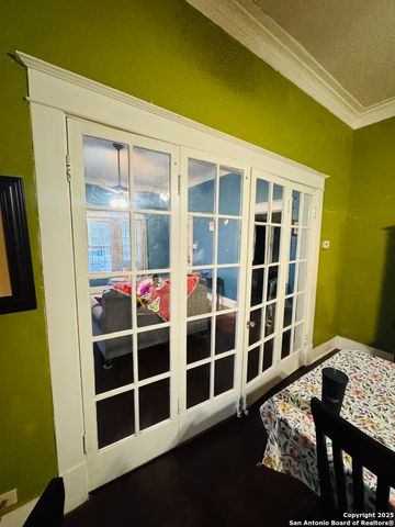 314 Devine, San Antonio, TX 78210