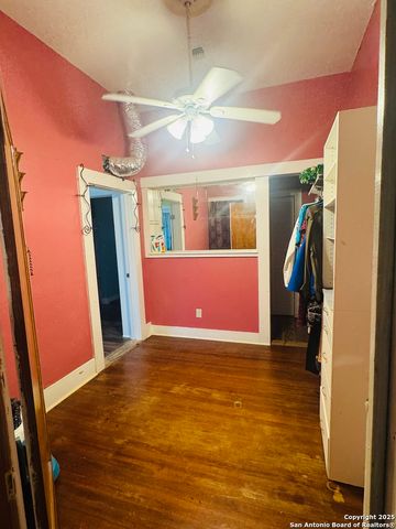 314 Devine, San Antonio, TX 78210