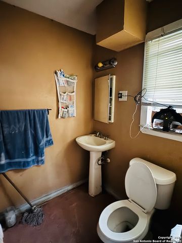 314 Devine, San Antonio, TX 78210