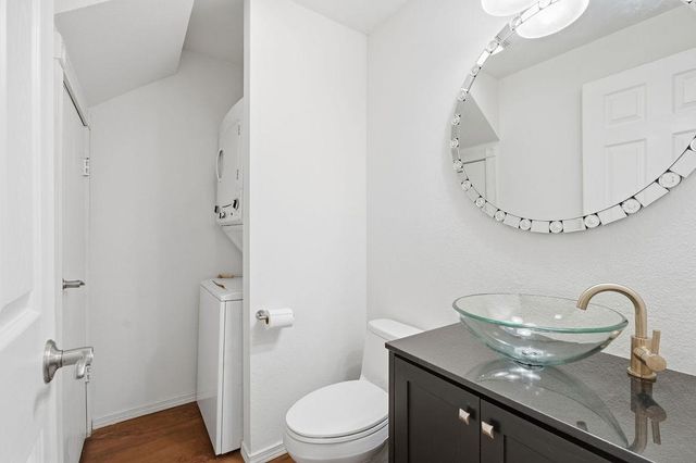 2111 N Houk Rd, Spokane Valley, WA 99216