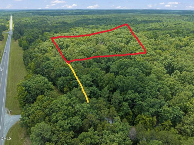 25 Screech Owl, Moncure, NC 27559