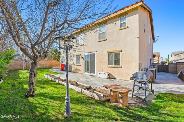 44232 Begonia Street, Lancaster, CA 93535