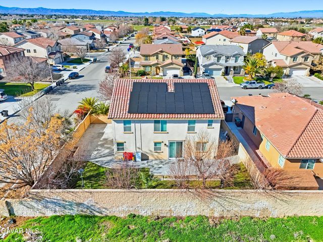 44232 Begonia Street, Lancaster, CA 93535