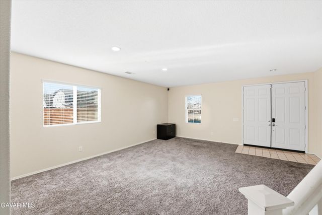 44232 Begonia Street, Lancaster, CA 93535