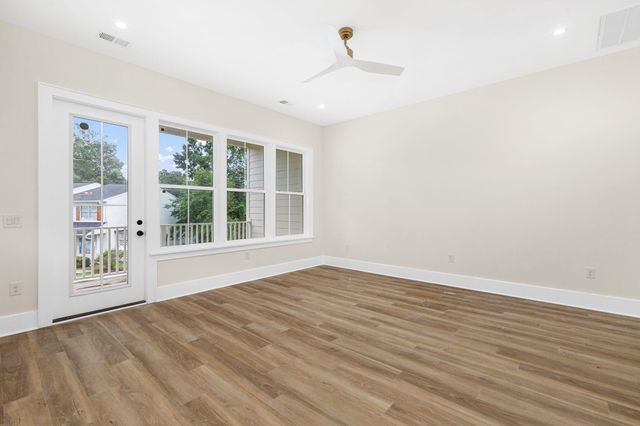 1606 Lauda Drive, Mount Pleasant, SC 29464