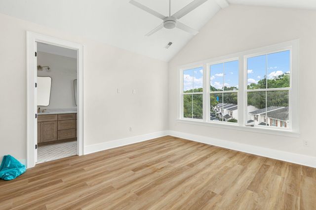 1606 Lauda Drive, Mount Pleasant, SC 29464