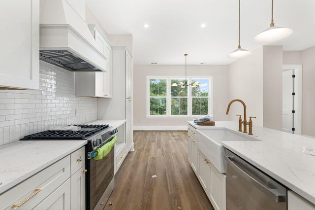 1606 Lauda Drive, Mount Pleasant, SC 29464