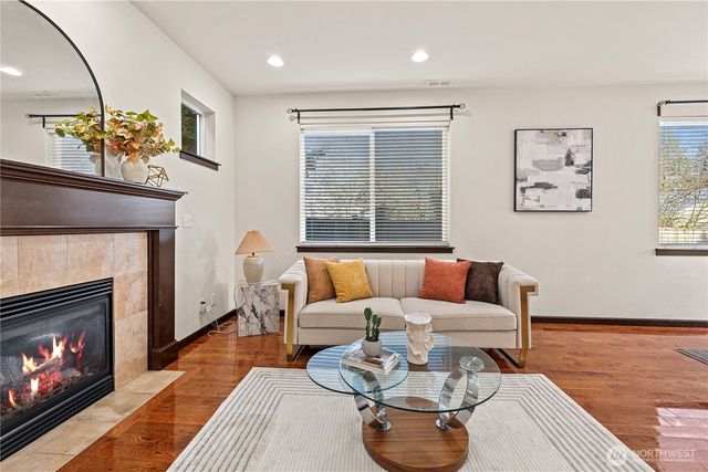 12014 NE 162nd Place, Bothell, WA 98011