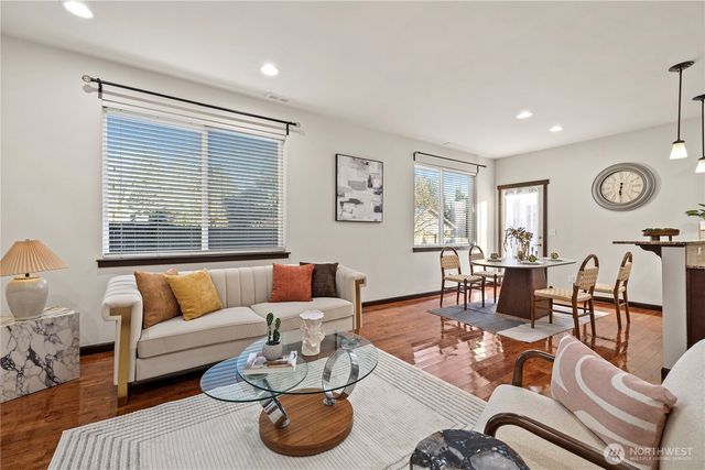 12014 NE 162nd Place, Bothell, WA 98011