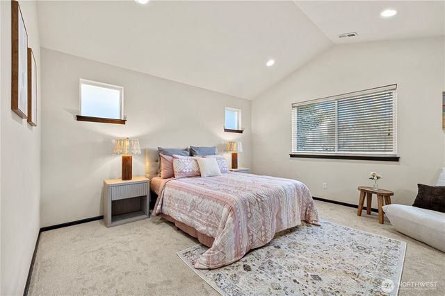 12014 NE 162nd Place, Bothell, WA 98011