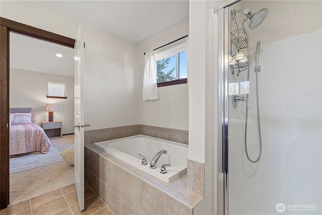 12014 NE 162nd Place, Bothell, WA 98011