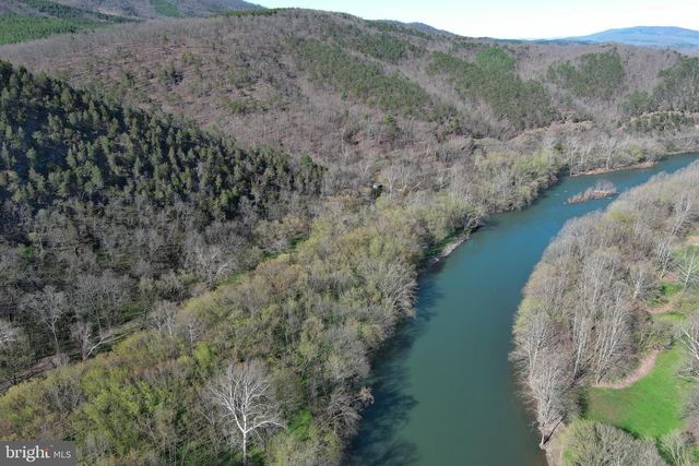 299 HARMISONS BLUFF POINT, Fort Ashby, WV 26719