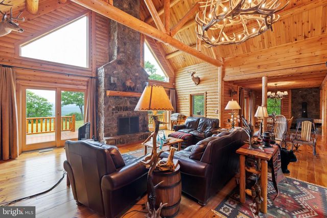 299 HARMISONS BLUFF POINT, Fort Ashby, WV 26719