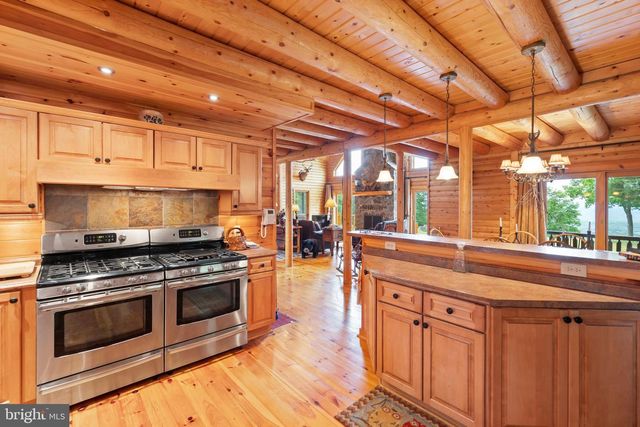 299 HARMISONS BLUFF POINT, Fort Ashby, WV 26719