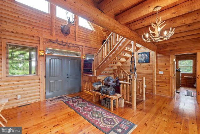 299 HARMISONS BLUFF POINT, Fort Ashby, WV 26719