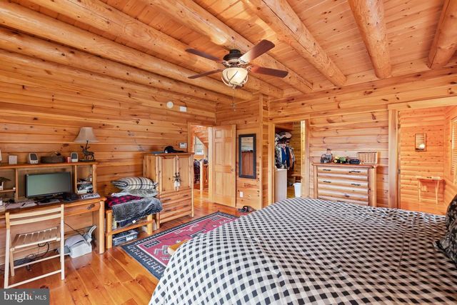299 HARMISONS BLUFF POINT, Fort Ashby, WV 26719