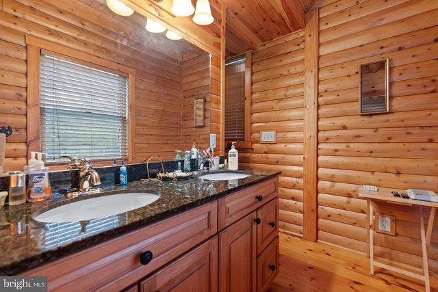 299 HARMISONS BLUFF POINT, Fort Ashby, WV 26719