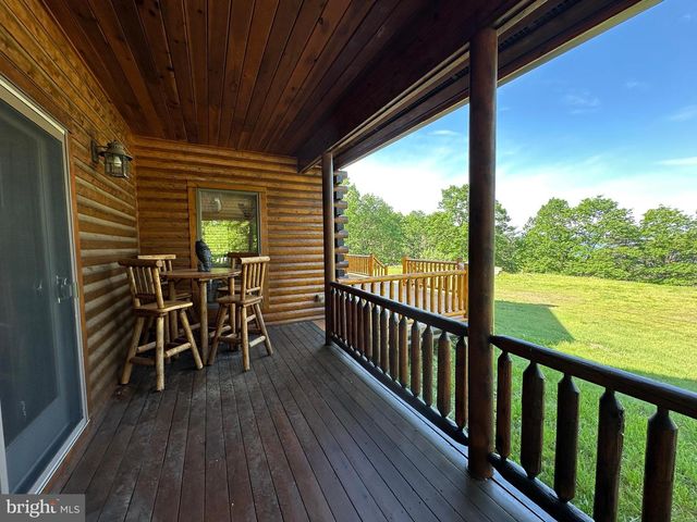 299 HARMISONS BLUFF POINT, Fort Ashby, WV 26719