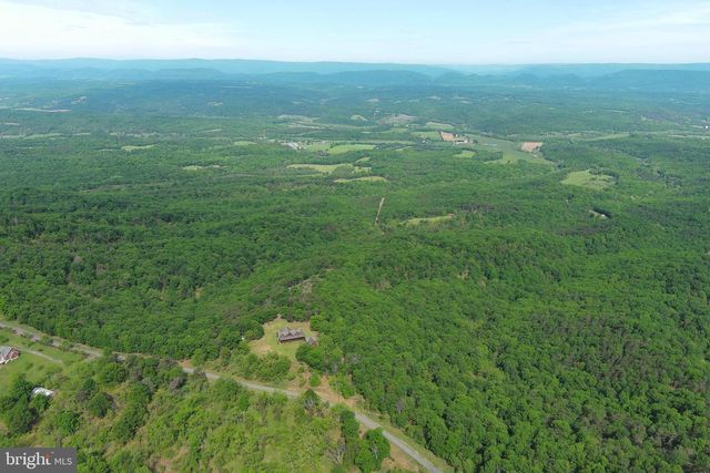 299 HARMISONS BLUFF POINT, Fort Ashby, WV 26719