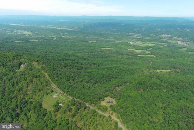 299 HARMISONS BLUFF POINT, Fort Ashby, WV 26719