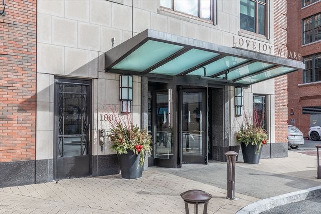 100 Lovejoy Wharf 5 N, Boston, MA 02114