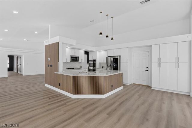 4117 Antique Sterling Court, Las Vegas, NV 89129