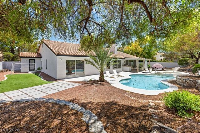 4117 Antique Sterling Court, Las Vegas, NV 89129