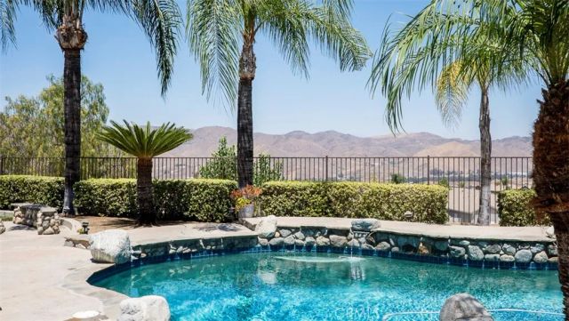 27566 Wild Fire Court, Corona, CA 92883