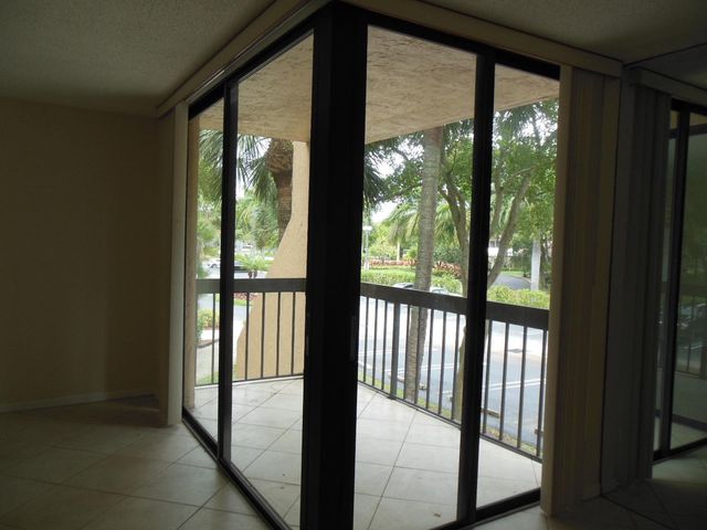 500 Egret Circle 8211, Delray Beach, FL 33444