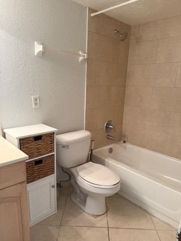 500 Egret Circle 8211, Delray Beach, FL 33444