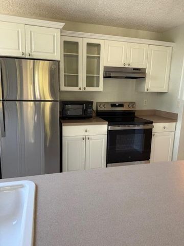 500 Egret Circle 8211, Delray Beach, FL 33444