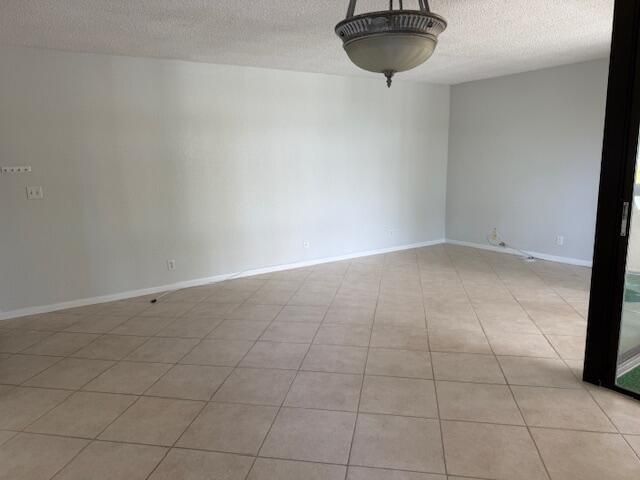 500 Egret Circle 8211, Delray Beach, FL 33444
