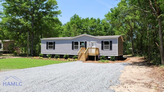 98 Bream Drive, Jesup, GA 31545