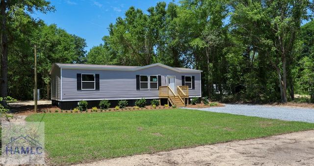 98 Bream Drive, Jesup, GA 31545