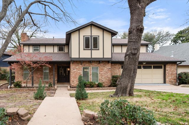 1404 Creekford Drive, Arlington, TX 76012