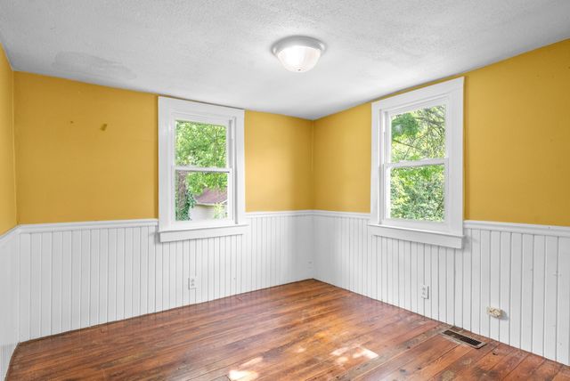 232 Georgia Ave, Clarksville, TN 37040