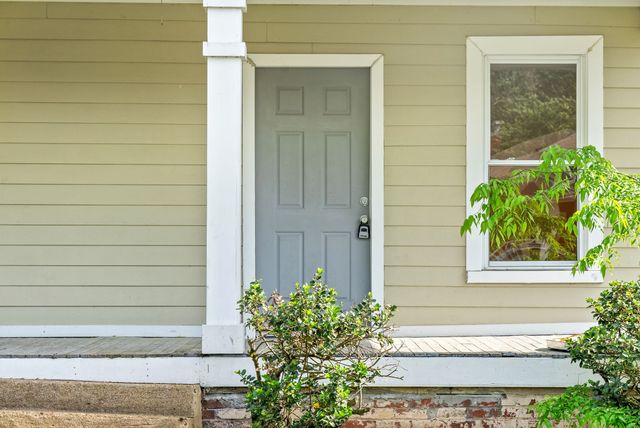 232 Georgia Ave, Clarksville, TN 37040