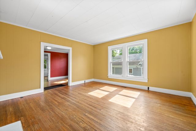 232 Georgia Ave, Clarksville, TN 37040