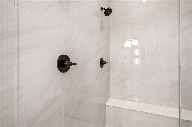 3344 W 133rd Terrace, Leawood, KS 66209