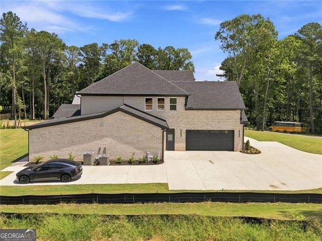 2895 Briscoe Road, Loganville, GA 30052