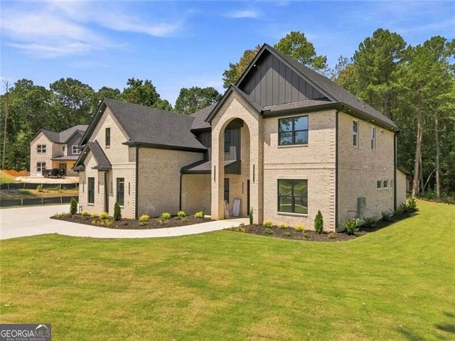 2895 Briscoe Road, Loganville, GA 30052