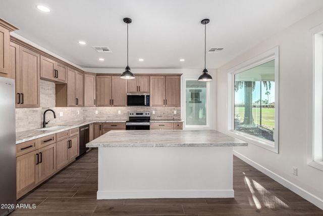 2654 N LEMA Drive, Mesa, AZ 85215